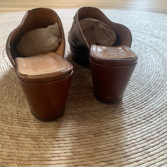 Rani Bageria - Picture 4 of 5